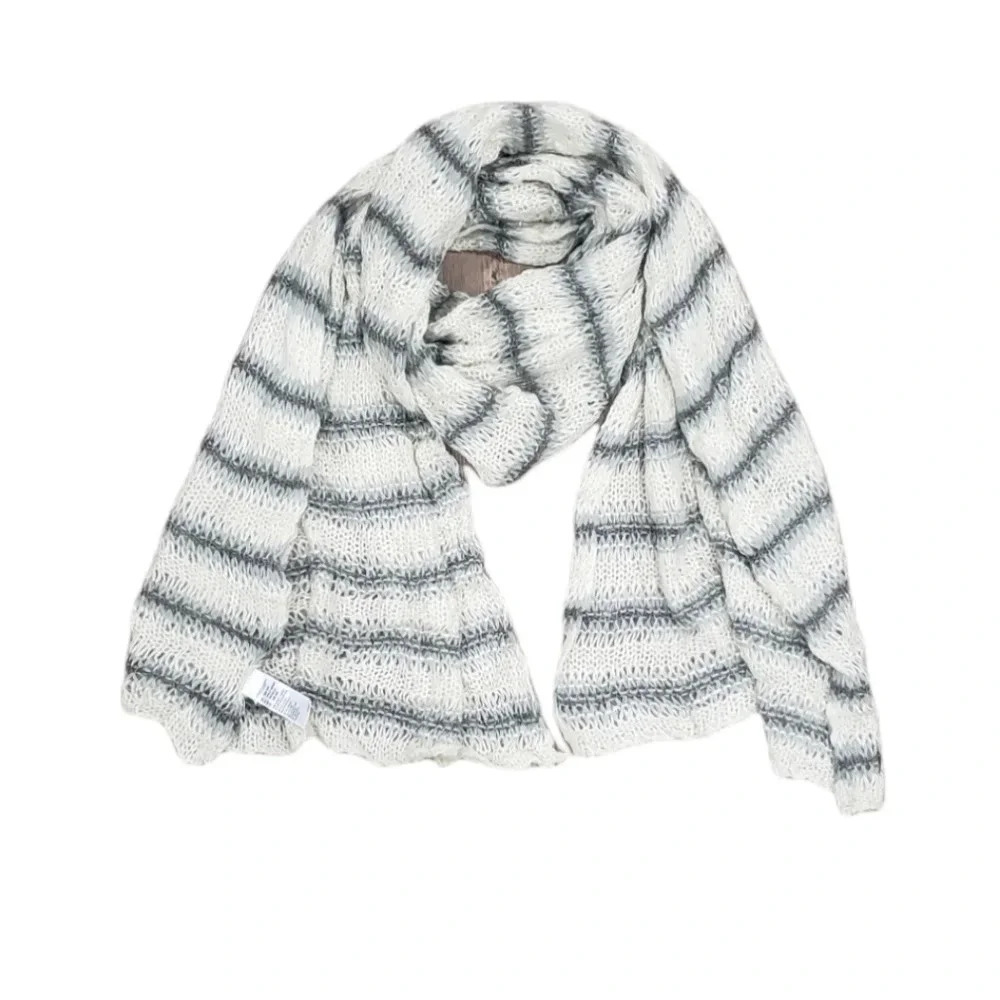 American Eagle Striped Acrylic Scarf
